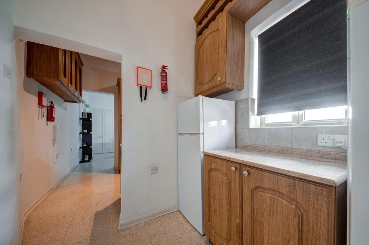 Valletta 2 Bedroom Sleeps 6 Apartment Walking Distance To Centre And The Sea Exterior photo